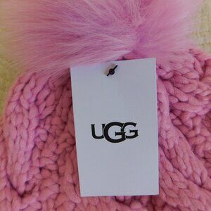 NWT UGG pink cable knit soft wool blend winter beanie faux fur Pom Pom ski hat